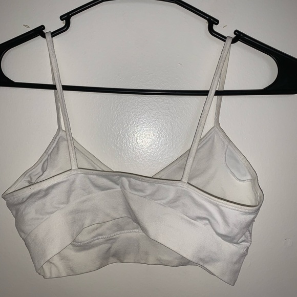 Calvin Klein bras. - Picture 4 of 4